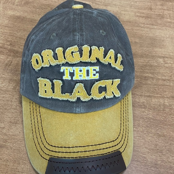 Embroidered Logo Cotton Men's Baseball Hat Cap Distressed -New - Picture 2 of 5